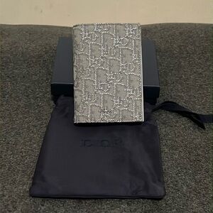AUTHENTIC NWT Dior Jacquard Passport Holder with Dustbag